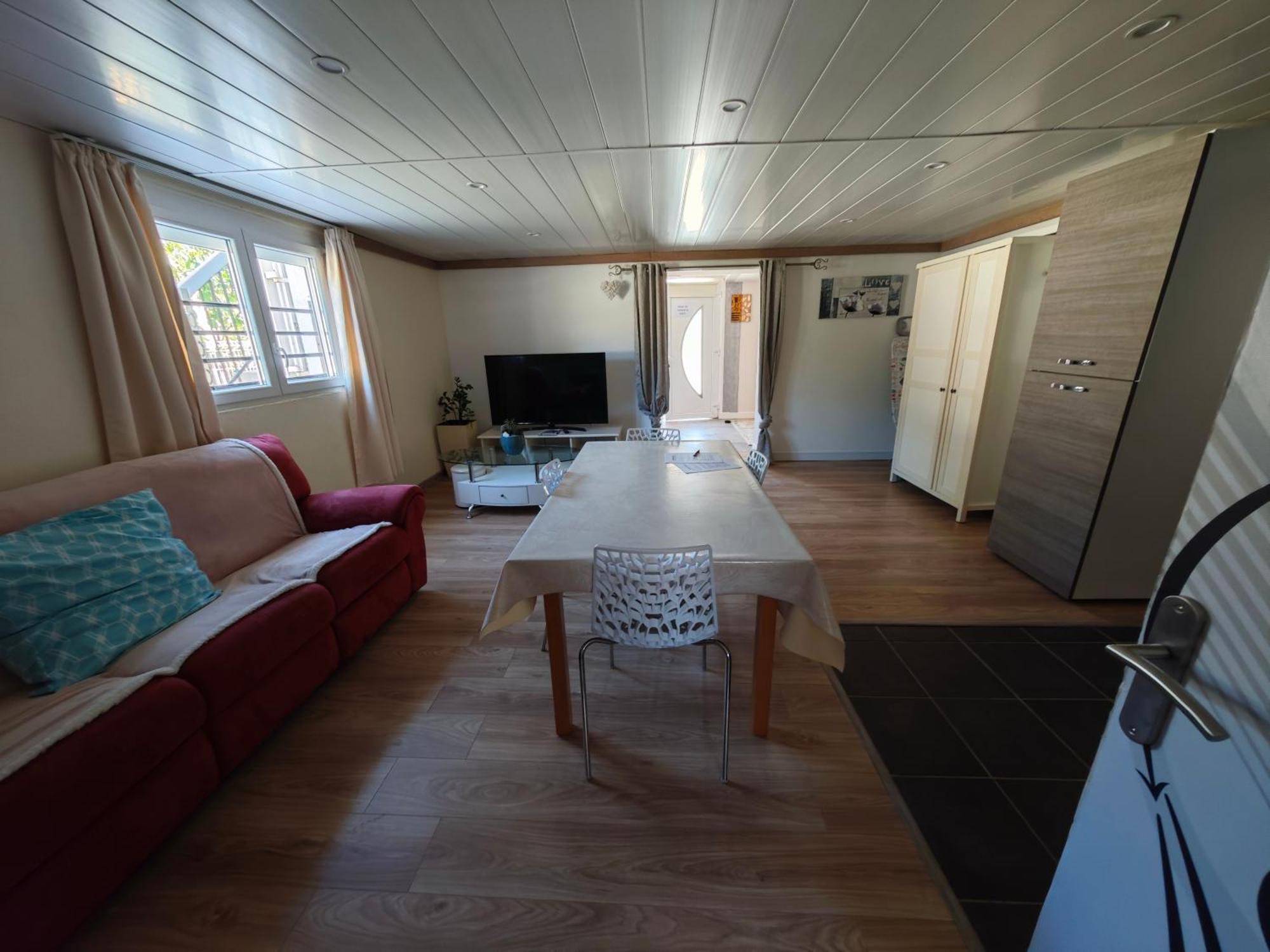 Appartement Top Entre Mer Et Montagne Thezan-les-Beziers Екстер'єр фото